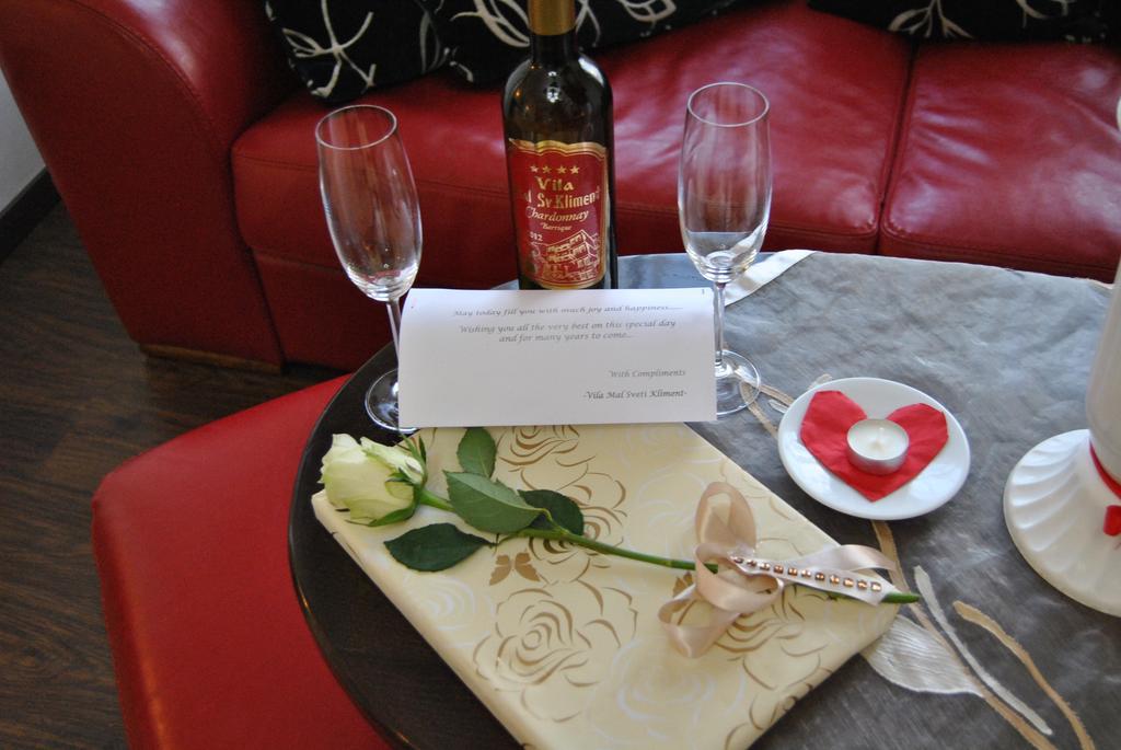 אוהריד Villa & Winery Mal Sveti Kliment מראה חיצוני תמונה